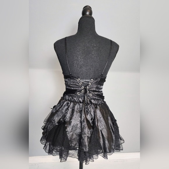 Cute Gothic Two Peice - Picture 5 of 11